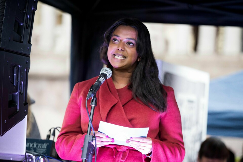 Oslos varaordfører Kamzy Gunaratnam beskyldes for fraksjonering og ukultur. – Det er ikke funnet brudd på partiets retningslinjer, sier hun til Dagens Næringsliv. Foto: Terje Pedersen / NTB