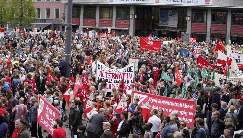 Samhold gir styrke. 1. maimarkeringen på Youngstorget i fjor. Foto: Fredrik Hagen/NTB