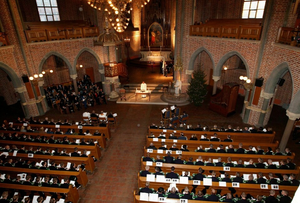 Flere prester i Den norske kirke går inn i julen i konflikt med arbeidsgiveren. Foto: Bjørn Sigurdsøn/NTB