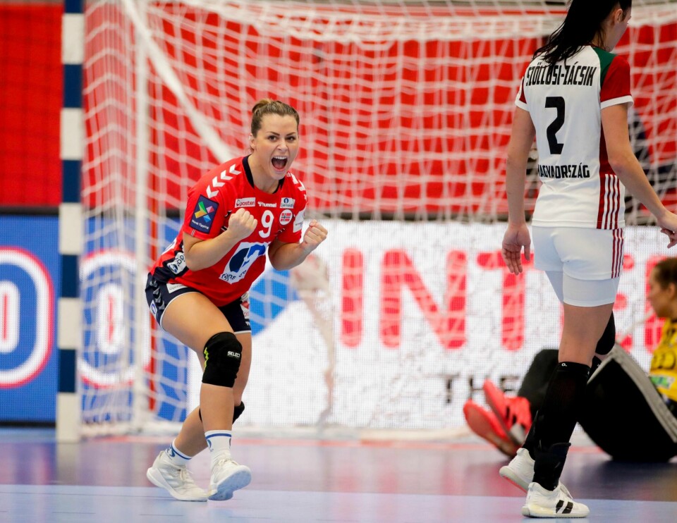 Nora Mørk jubler etter et mål i EM. Søndag spilles finalen. Foto: Vidar Ruud / NTB