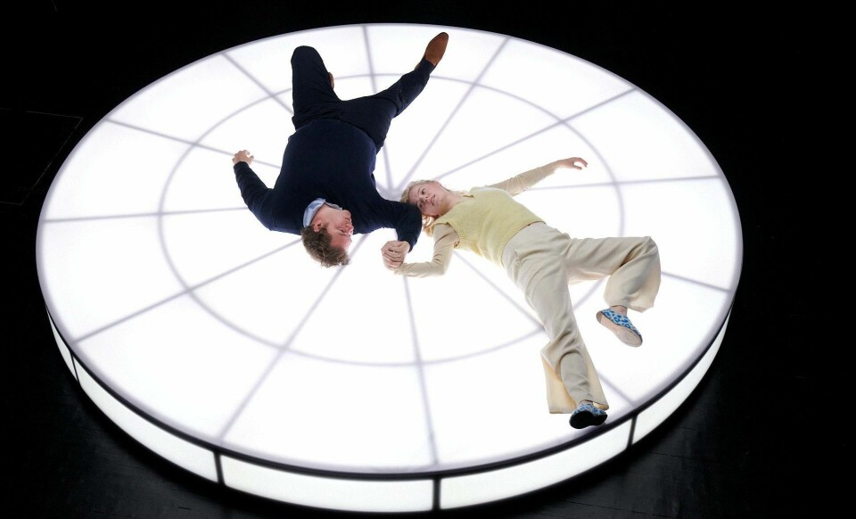 Nils Jørgen Kaalstad og Mariann Hole i «Et dukkehjem», en del av Nationaltheatrets Ibsen-prifil denne høsten. Foto: Øyvind Eide Nils Jørgen Kaalstad og Mariann Hole i «Et dukkehjem», en del av Nationaltheatrets Ibsen-prifil denne høsten. Foto: Øyvind Eide