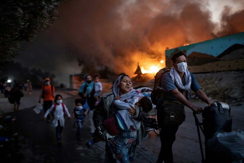 I september brant den opprinnelige Moria-leiren ned. De fleste migrantene som bodde der er plassert i nye midlertidige leire på de greske øyene. Foto: Petros Giannakouris/NTB I september brant den opprinnelige Moria-leiren ned. De fleste migrantene som bodde der er plassert i nye midlertidige leire på de greske øyene. Foto: Petros Giannakouris/NTB