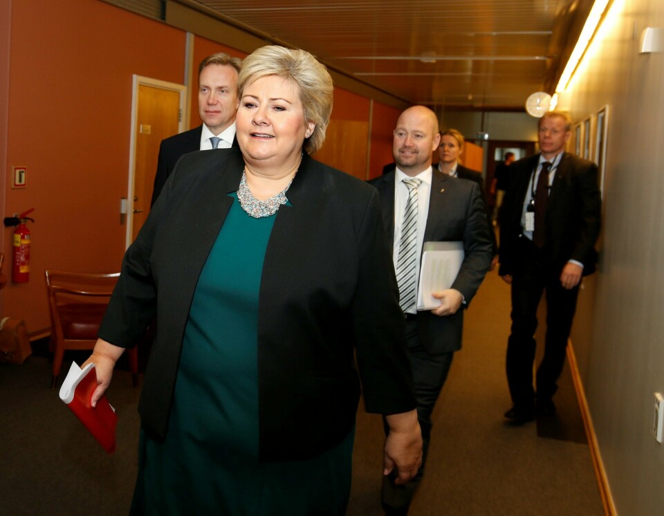 Statsminister Erna Solberg og justisminister Anders Anundsen møter de parlamentariske lederne i Stortinget tirsdag.Utenriksminister Børge Brende til venstre. FOTO: Terje Pedersen/NTB scanpix