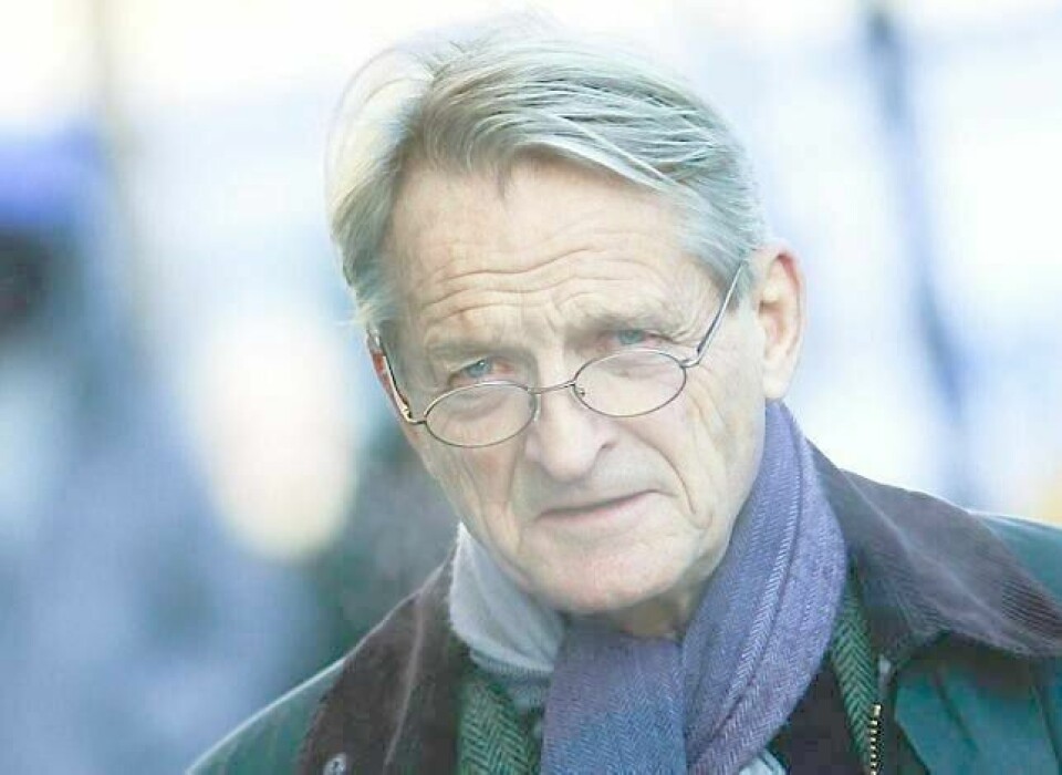 - Mennesker som føler seg mistenkeliggjort fratas muligheten for den tillit som er grunnforutsetningen for integrering, sier tidligere høyesterettsdommer Ketil Lund. FOTO: OLAV OLSEN/NTB SCANPIX