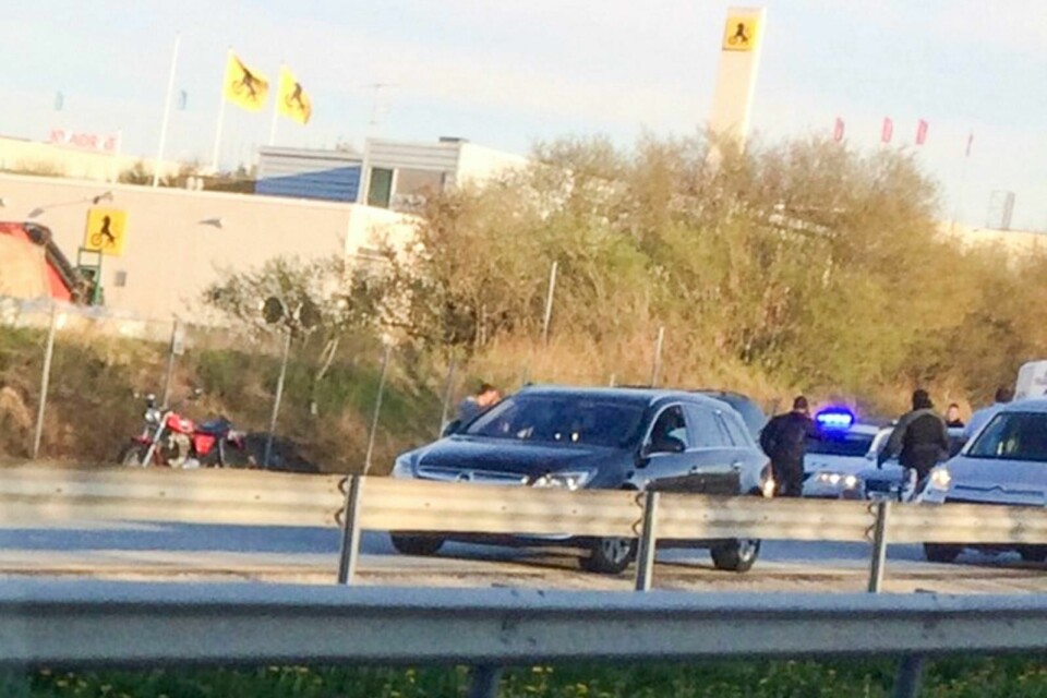 Det var full stopp på E 39 mot Stavanger i nærheten av Kvadrat da dette bildet ble tatt klokken 19.30 mandag kveld.