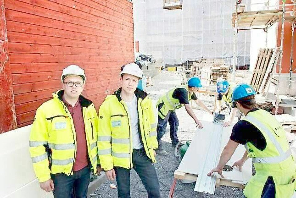 Brødrene Deividas og Andrius Imbrasas er delvis frikjøpt fra sine jobber i NCC-datterselskapet Noveta, for å bistå fagforeningen Byggfag Drammen/Bærum med å bedre kommunikasjonen med det litauiske miljøet. Siden i høst har de doblet antall litauiske medlemmer.