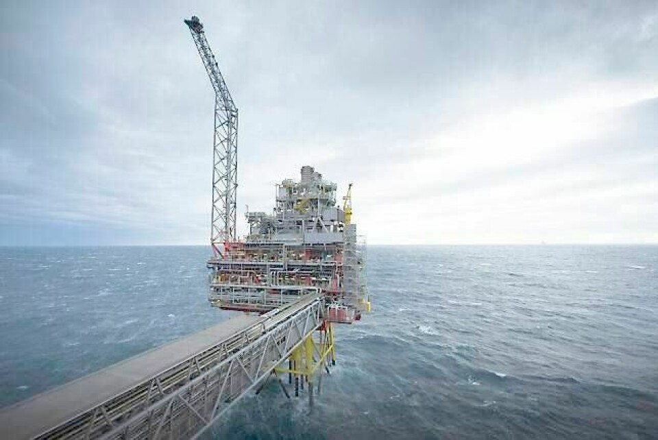 Forskere over hele verden konstaterer at svært mye av olje- og gassreservene må bli liggende urørt hvis vi skal unngå klimakatastrofen. Likevel investerer UiOs forvaltningsstiftelse i oljeselskaper. FOTO: OLE JØRGEN BRATLAND/STATOIL