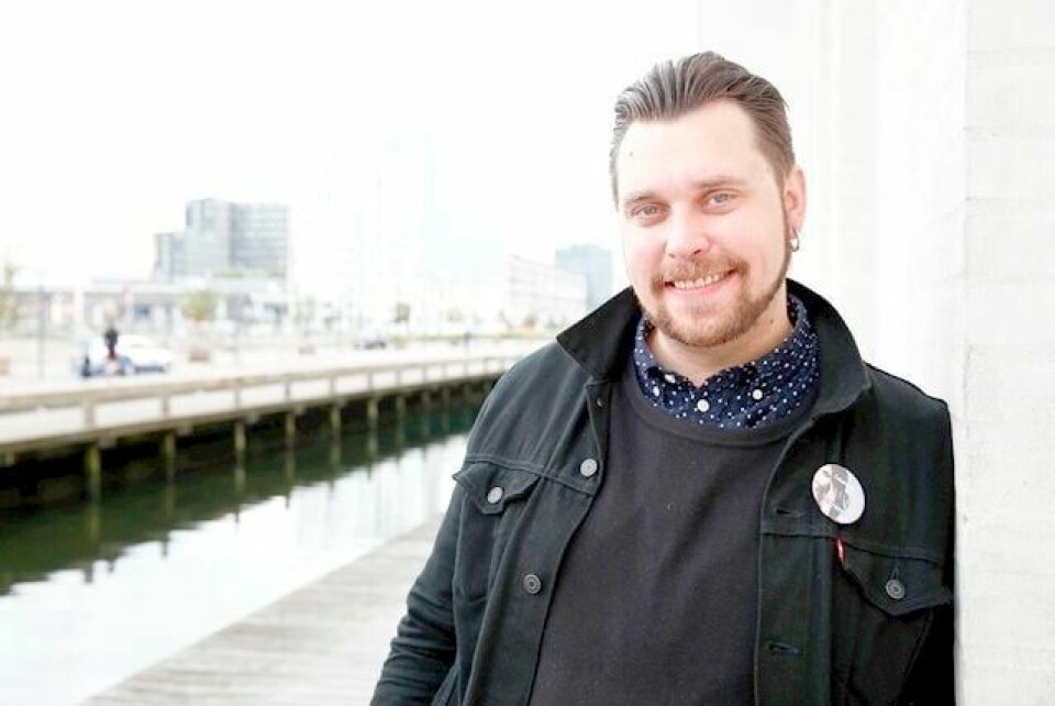 Carl Espen Thorbjørnsen feiret åttendeplassen i Eurovision Song Contest til sent på natt, men var likevel oppe søndag formiddag for å gi intervjuer. FOTO: ERLEND AAS/NTB SCANPIX