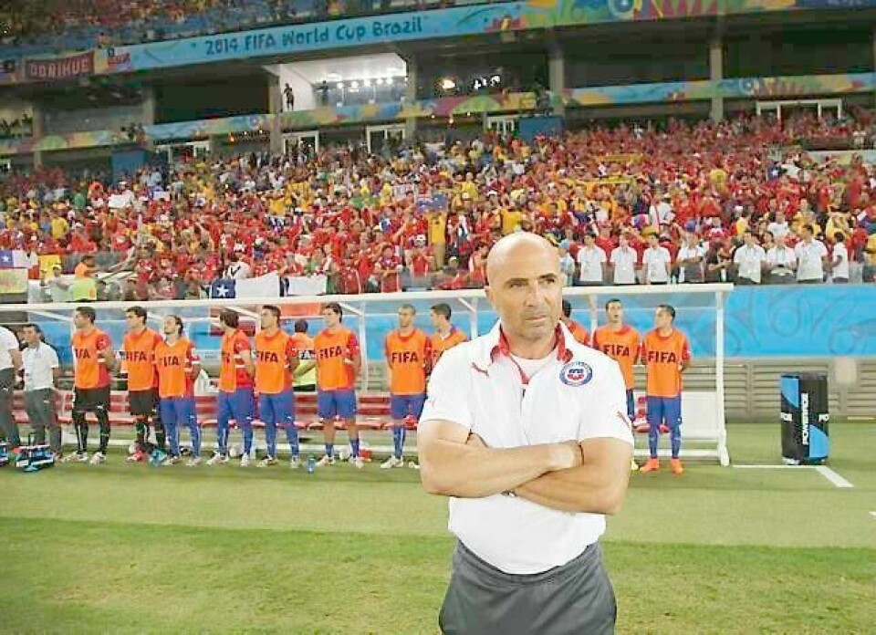 Jorge Sampaoli er den yngste av de argentinske trenerne i VM. Han leder et Chile som slo Spania ut av VM. FOTO: ERIC GAILLARD/NTB SCANPIX