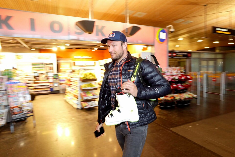 Aksel Lund Svindal på Gardermoen etter at han kom hjem fra alpin-VM. FOTO: VIDAR RUUD/NTB SCANPIX