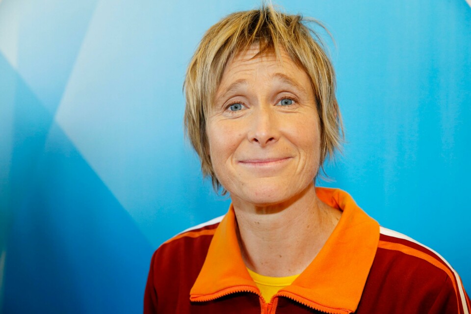 Linda Eide slutter i NRK etter 35 år. Foto: Cornelius Poppe / NTB Programleder Linda Eide og professor emeritus i nordisk språk ved Universitetet i Bergen, Gunnstein Akselberg, har blitt tildelt Christieprisen. Arkivfoto: Cornelius Poppe / NTB