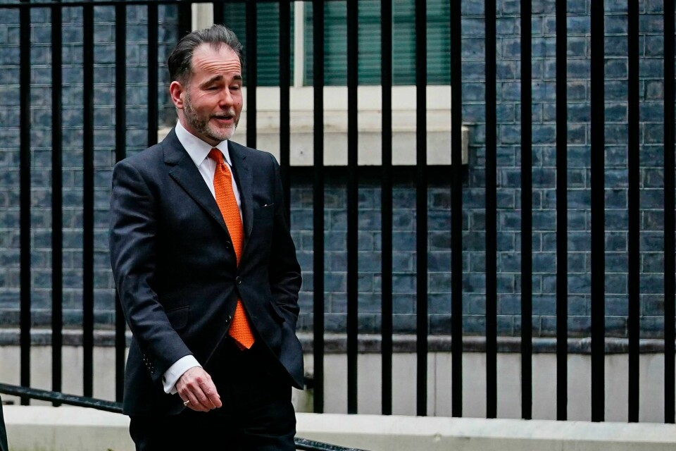Chris Pincher. Chris Pincher utenfor statsministerboligen i London. Arkivfoto: Aaron Chown / AP / NTB.