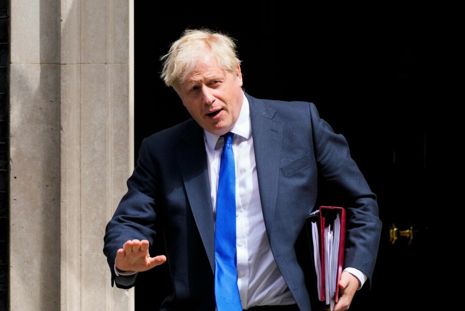 Statsminister Boris Johnson utenfor 10 Downing Street onsdag. Foto: Frank Augstein / AP / NTB