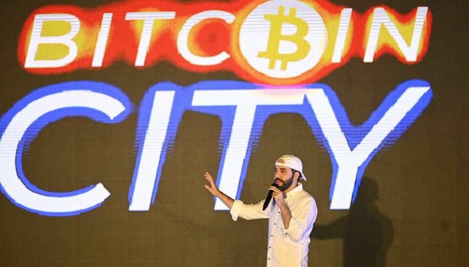 El Salvador og president Nayib Bukeles Bitcoin-prosjektet lider av at Bitcoin-prisen er i fritt fall. El Salvadors president Nayib Bukele.