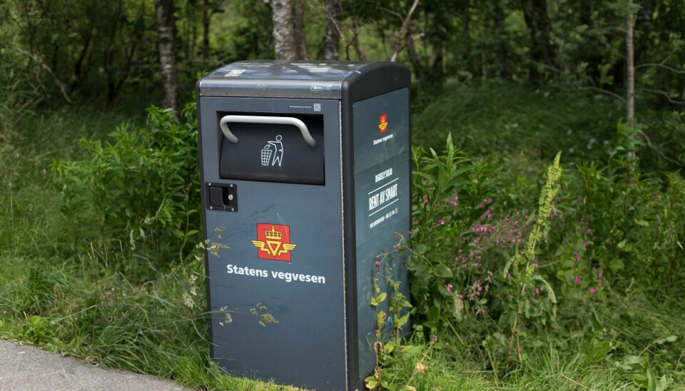 Disse smarte søppeldunkene står flere steder langs veiene i Rogaland. Disse smarte søppeldunkene står flere steder langs veiene i Rogaland.