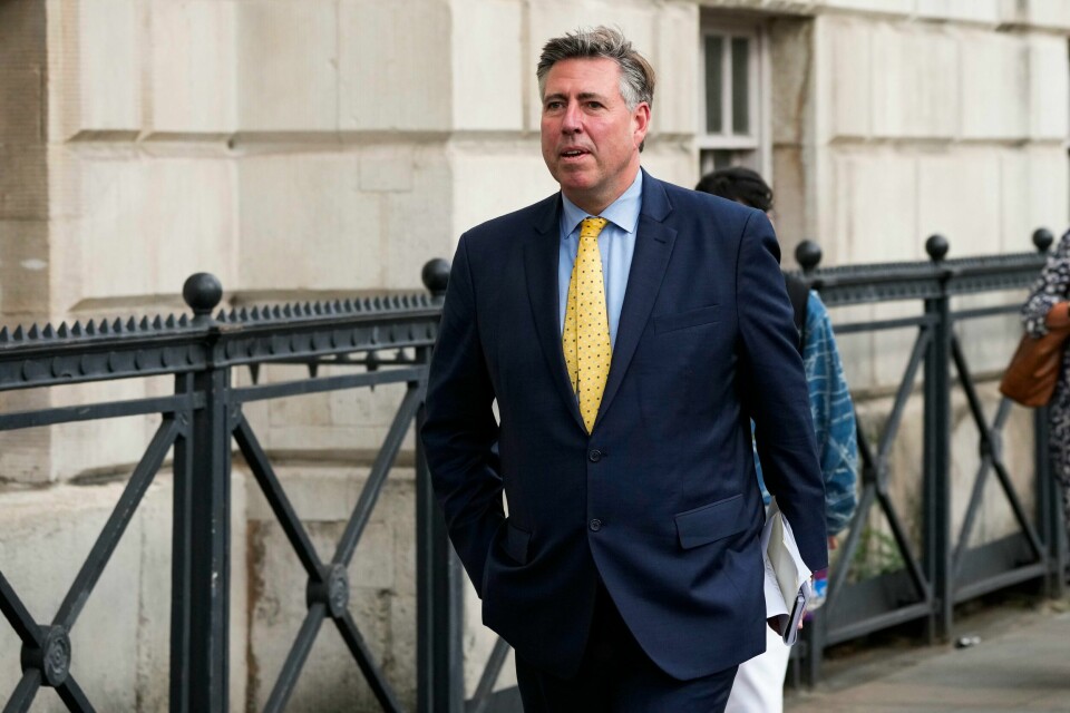 Leder for 1922-komiteen Graham Brady kunngjorde mandag kveld en tidsplan for valget av toryenes nye partileder. Leder for 1922-komiteen Graham Brady kunngjorde mandag kveld en tidsplan for valget av toryenes nye partileder. Foto. Matt Dunham / AP / NTB