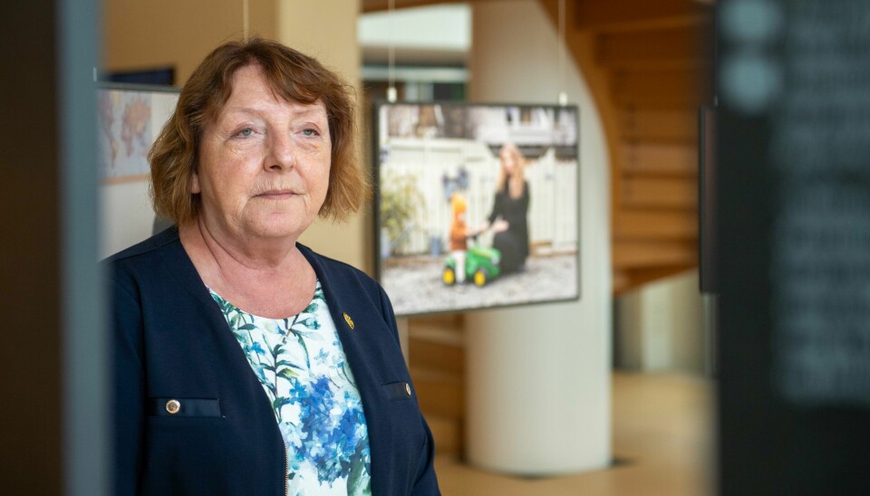 Lisbeth Røyneland mistet datteren på Utøya 22. juli. Hun har i flere år jobbet for å hjelpe de overlevende og etterlatte. Oslo 20210712. Pressevisning av den nye utstillingen 22. juli-senteret med Lisbeth Kristine Røyneland.Foto: Annika Byrde / NTB