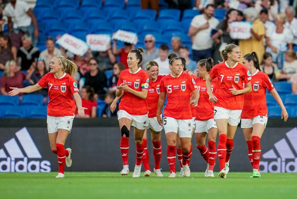 Østerrike spiller kvartfinale mot Tyskland i kveld. Østerrike spiller kvartfinale mot Tyskland i kveld.