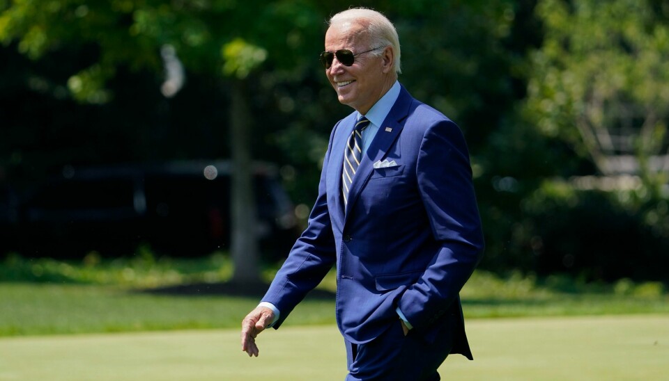 USAs president Joe Biden begynner å bli friskere igjen etter at han testet positivt for korona torsdag morgen. USAs president Joe Biden begynner å bli friskere igjen etter at han testet positivt for korona torsdag morgen. Foto: Patrick Semansky / AP / NTB