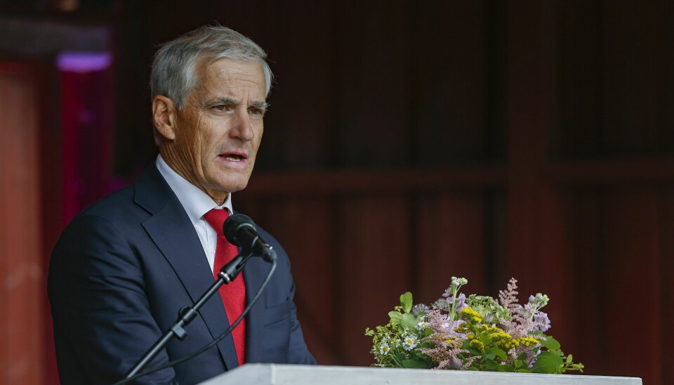 Statsminister Jonas Gahr Støre roste AUF og Støttegruppa under minnemarkeringen på Utøya, 11 år etter terrorangrepet 22. Juli 2011. Statsminister Jonas Gahr Støre roste AUF og Støttegruppa under minnemarkeringen på Utøya, 11 år etter terrorangrepet 22. Juli 2011. Foto: Trond Reidar Teigen / NTB