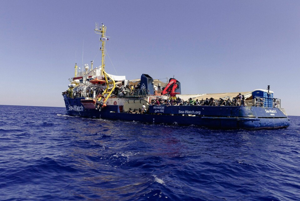 Sea-Watch 3 fotografert 24. juli med 444 personer om bord. Foto: Nora Boerding / Sea-Watch via AP / NTB Sea-Watch 3 fotografert 24. juli med 444 personer om bord. Foto: Nora Boerding / Sea-Watch via AP / NTB