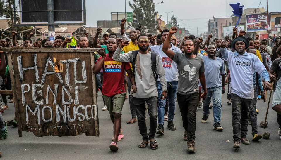 Det har den siste tiden vært store demonstrasjoner mot FN-styrken Monusco i Kongo. Mange mener at styrken ikke har gjort nok for å hindre militante gruppers herjinger. Flere er drept i forbindelse med demonstrasjonene. Bildet er tatt i Goma tirsdag. Det har den siste tiden vært store demonstrasjoner mot FN-styrken Monusco i Kongo. Mange mener at styrken ikke har gjort nok for å hindre militante gruppers herjinger. Flere er drept i forbindelse med demonstrasjonene. Bildet er tatt i Goma tirsdag. Foto: Moses Sawasawa / AP / NTB