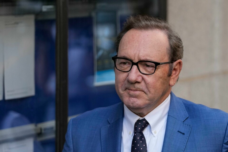 Hollywood-stjernen Kevin Spacey er dømt av en amerikansk domstol til å betale 31 millioner dollar til produksjonsselskapet bak Netflix-serien «House of Cards». Hollywood-stjernen Kevin Spacey er dømt av en amerikansk domstol til å betale 31 millioner dollar til produksjonsselskapet bak Netflix-serien «House of Cards». Arkivfoto: Frank Augstein / AP / NTB
