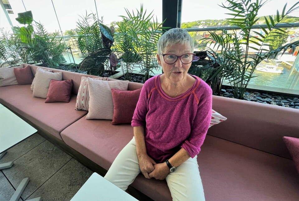 Fredrikstad-forfatter Mette Werner (70) leste fra romanen Ode til lyset på Litteraturhuset denne uka, i forbindelse med Pride-uka. Boka er en fortelling om kjærlighet, tilfeldigvis mellom to kvinner. Fredrikstad-forfatter Mette Werner (70) leste fra romanen Ode til lyset på Litteraturhuset denne uka, i forbindelse med Pride-uka. Boka er en fortelling om kjærlighet, tilfeldigvis mellom to kvinner.