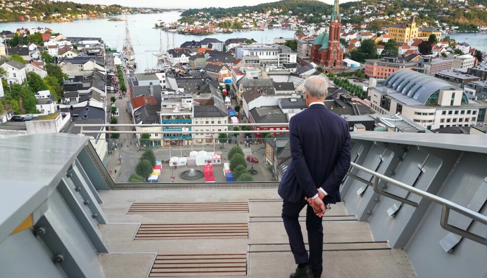 Ap-leder Jonas Gahr Støre på fjorårets Arendalsuke, en snau måned før han vant valget. I år er han på Arendalsuka som sittende statsminister for første gang, men det er lite å feire. Foto: Ole Berg-Rusten / NTB
