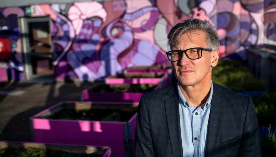 Likestillings- og diskrimineringsombud Bjørn Erik Thon skal holde kurs for å få bukt med sextrakassering i fiskerinæringen. Likestillings- og diskrimineringsombud Bjørn Erik Thon skal holde kurs for å få bukt med sextrakassering i fiskerinæringen. Foto: Javad Parsa / NTB