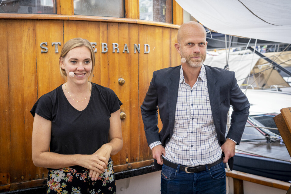 Luksusfellen-programlederne Lene Drange og Hallgeir Kvadsheim under Arendalsuka. Luksusfellen-programlederne Lene Drange og Hallgeir Kvadsheim under Arendalsuka.