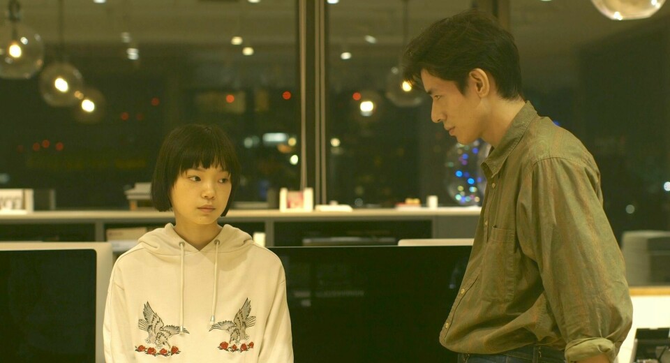 Ryusuke Hamaguchi («Drive My Car») er aktuell med antologifilmen «Wheel of Fortune and Fantasy», som blant annet ble tildelt Sølvbjørnen under Berlin-festivalen i fjor. Ryusuke Hamaguchi («Drive My Car») er aktuell med antologifilmen «Wheel of Fortune and Fantasy».