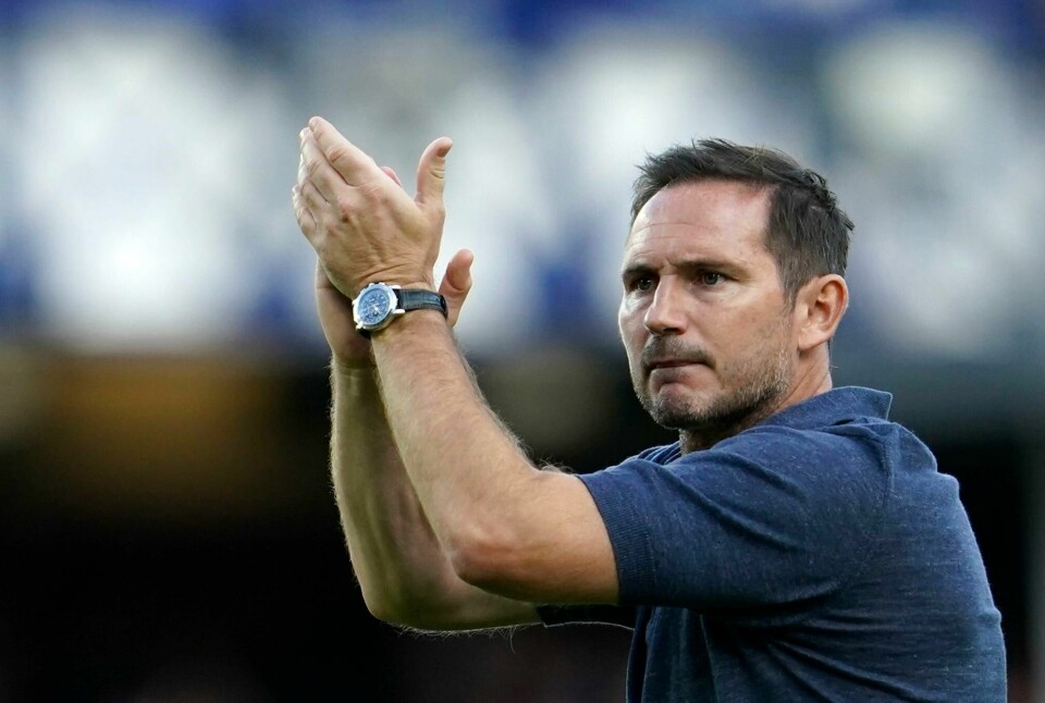 Frank Lampard og Everton har signert Neal Maupay fra Brighton. Frank Lampard og Everton møter Aston Villa lørdag. Foto: Jon Super / AP / NTB
