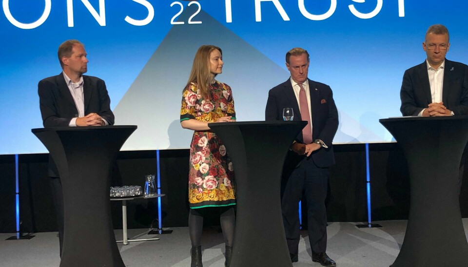 Bob Mumgaard, Leslie Dewan, Tom Samson og Carlos Härtel på scenen da atomkraft som klimaredder ble diskutert på ONS. ONS
