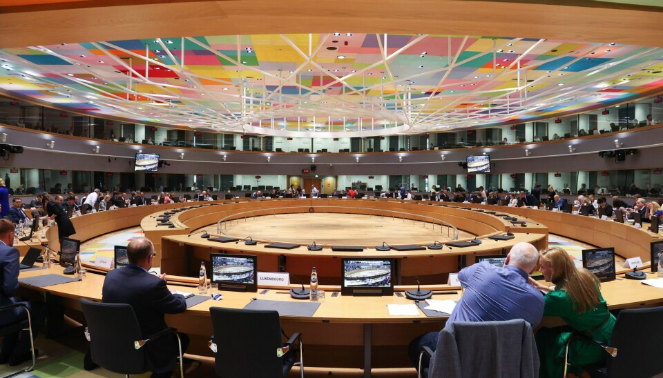 Visepresident i EU-kommisjonen Frans Timmermans og energikommissær Kadri Simson på det forrige energiministermøte i EU. Nå samles EU-toppene igjen for å diskutere høye energipriser. Visepresident i EU-kommisjonen Frans Timmermans og energikommissær Kadri Simson på det forrige energiministermøte i EU. Nå samles EU-toppene igjen for å diskutere høye energipriser.