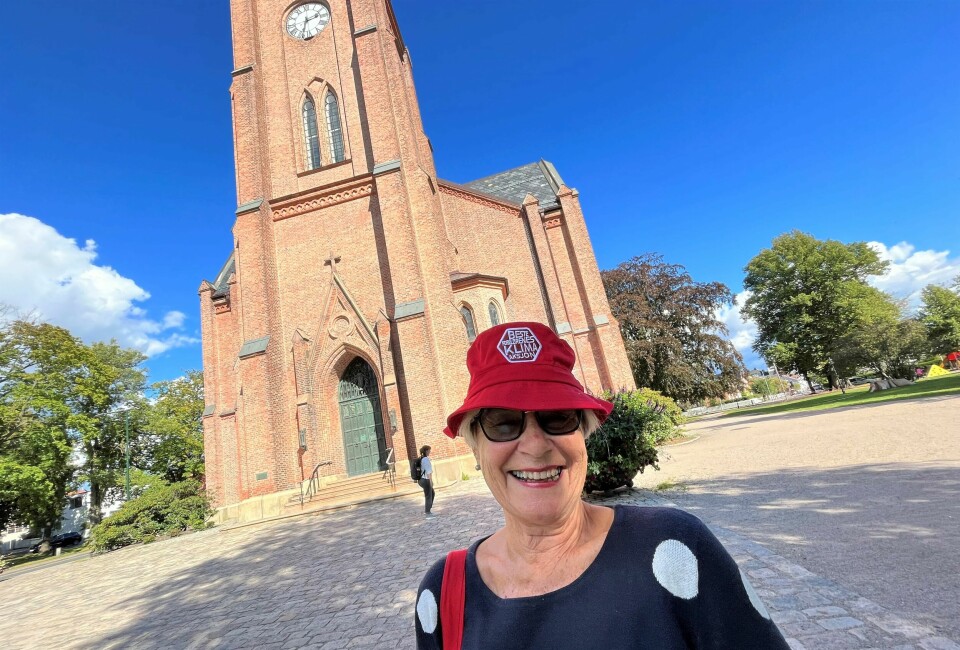 Organisasjonen Besteforeldrenes klimaaksjon er et ekte, tverrpolitisk engasjement for barnebarnas framtid, poengterer Elisabeth Golding, som selv har hatt en fot i flere partier. Organisasjonen Besteforeldrenes klimaaksjon er et ekte, tverrpolitisk engasjement for barnebarnas framtid, poengterer Elisabeth Golding, som selv har hatt en fot i flere partier.