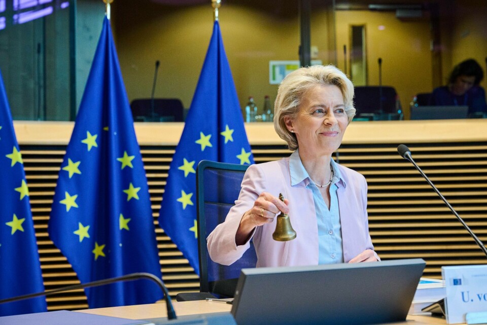 Kommisjonens president Ursula von der Leyen under møtet i Kommisjonen som la frem nye forslag til energitiltak. Kommisjonens president Ursula von der Leyen under møtet i Kommisjonen som la frem nye forslag til energitiltak.