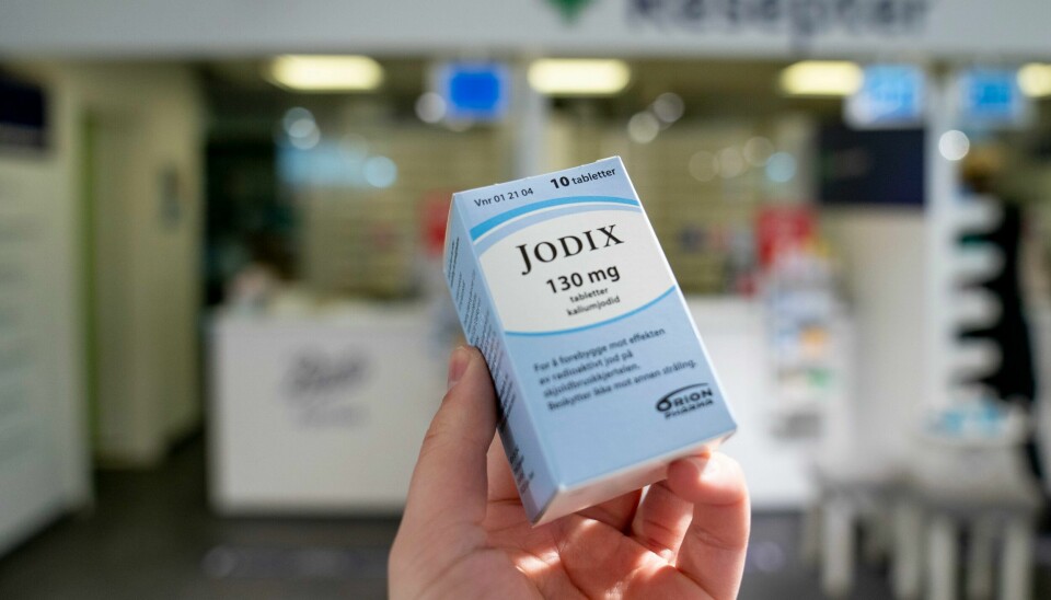 Etterspørselen på jod-tabletter øker atter en gang i Norge etter økt bekymring for en atomkatastrofe i Ukraina. Apoteker innfører maksbegrensning ved kjøp av de høykonsentrerte jodtablettene Jodix.Foto: Torstein Bøe / NTB