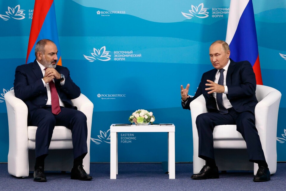 Armenias statsminister Nikol Pasjinian møtte Russlands president Vladimir Putin i september. Armenias statsminister Nikol Pasjinian møtte Russlands president Vladimir Putin i september. Foto: Valerij Sjarifulin / Sputnik / AP / NTB