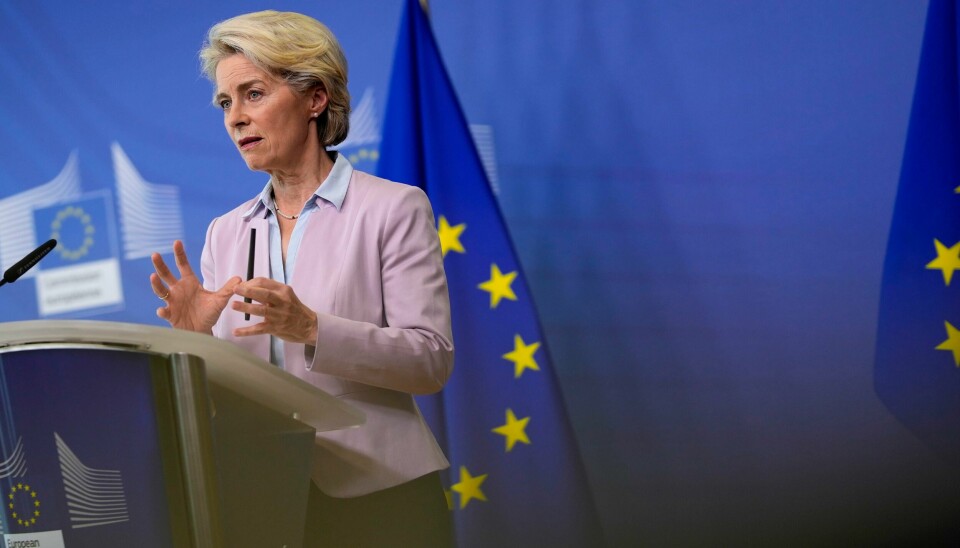 EU-kommisjonens president Ursula von der Leyen holdt sin årlige tale til Europaparlamentet onsdag. Her er hun ved en tidligere anledning. EU-kommisjonens president Ursula von der Leyen jobber med å meisle ut en kriseplan som skal få ned de skyhøye gass- og strømprisene i Europa. Foto: Virginia Mayo / AP / NTB