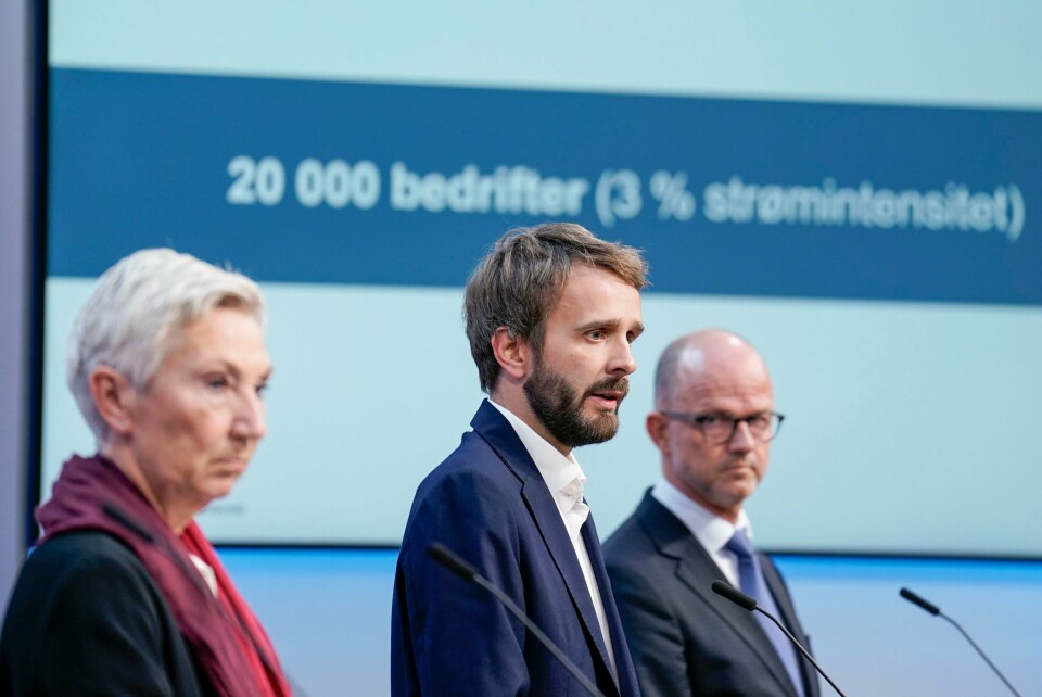 F.v.: LO leder Peggy Hessen Følsvik, næringsminister Jan Christian Vestre Holder og NHO leder Ole Erik Almlid holdt pressekonferanse om strømtiltak for næringslivet i Marmorhallen. Oslo 20220916. F.v.: LO leder Peggy Hessen Følsvik, næringsminister Jan Christian Vestre Holder og NHO leder Ole Erik Almlid holder pressekonferanse om strømtiltak for næringslivet i Marmorhallen.Foto: Stian Lysberg Solum / NTB