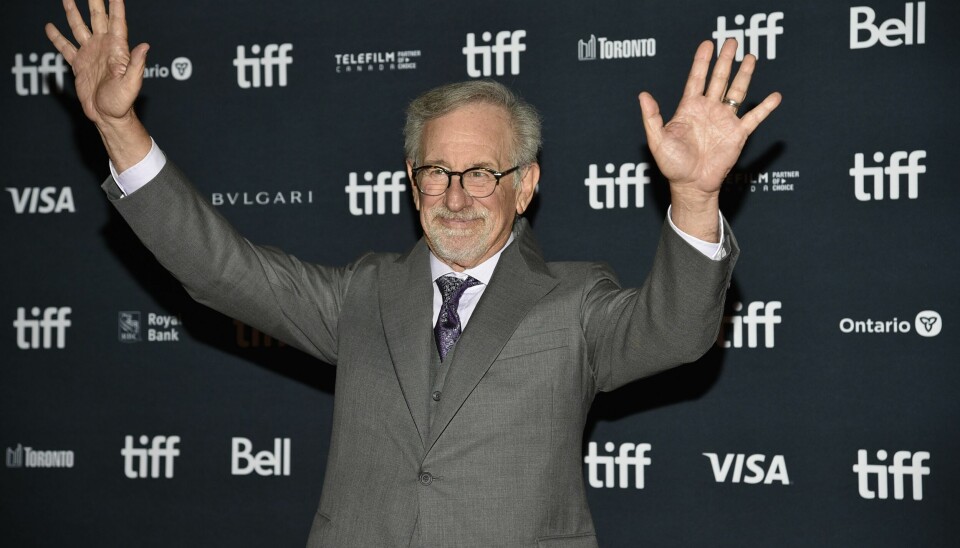 Regissør Steven Spielberg på Toronto-premieren for sin oppvekstskildring «The Fabelmans», som deretter stakk av med festivalens publikumspris. Foto: AP Regissør Steven Spielberg på Toronto-premieren for sin oppvekstskildring «The Fabelmans», som deretter stakk av med festivalens publikumspris. Foto: AP