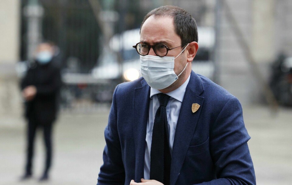Belgias justisminister Vincent Van Quickenborne. Arkivfoto. Belgium's Justice Minister Vincent Van Quickenborne arrives for a meeting on security between Belgium and France at Egmont Palace in Brussels, Monday, Nov. 22, 2021. (AP Photo/Olivier Matthys)