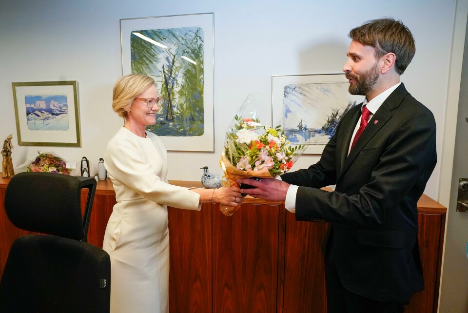 Fredag tok Jan Christian Vestre over som helseminister etter Ingvild Kjerkol. Oslo 20240419. Nøkkeloverrekkelse i Helse- og omsorgsdepartementet. Jan Christian Vestre (t.h.) overtar som helse- og omsorgsminister etter Ingvild Kjerkol.Foto: Lise Åserud / NTB