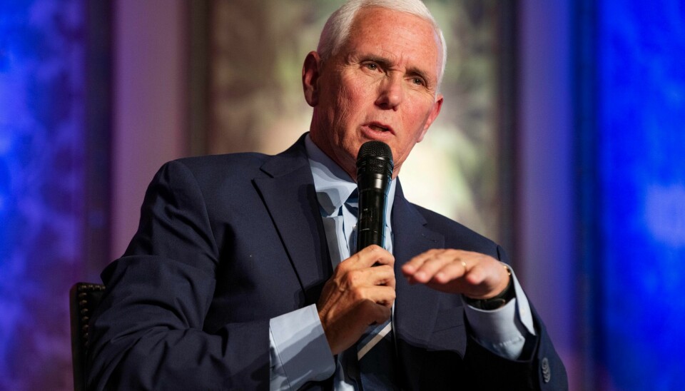 Tidligere visepresident Mike Pence argumenterte før helgen for USAs nye militære støttepakke til Ukraina, som ble vedtatt lørdag. Tidligere visepresident Mike Pence vil ikke gi sin støtte til Donald Trump i valgkampen. Foto: AP / NTB