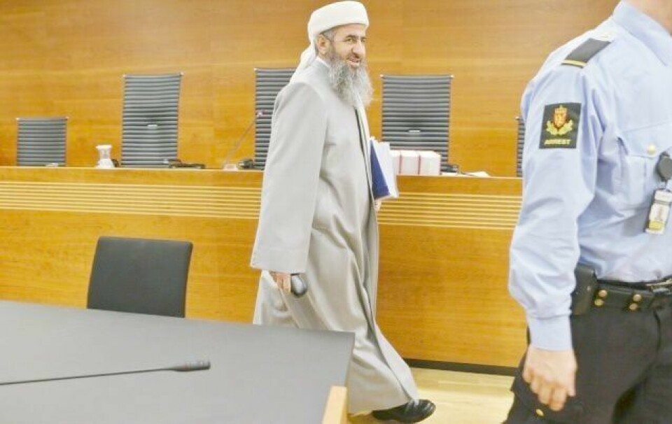 Mulla Krekar venter i disse dager på dommen fra Borgarting lagmannsrett, der aktor har bedt om sju års fengsel.