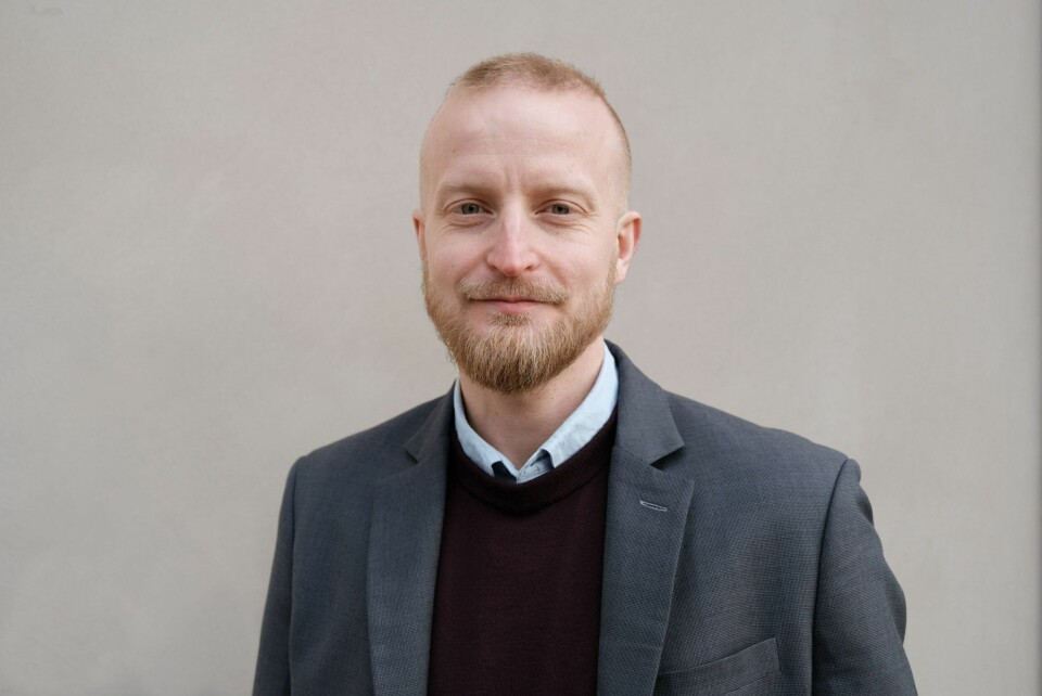 Arve Hansen fra Den norske Helsingforskomité har doktorgrad i områdestudier fra Universitetet i Tromsø og er ekspert på opposisjonskultur i blant annet Belarus. Arve Hansen fra Den norske Helsingforskomité.