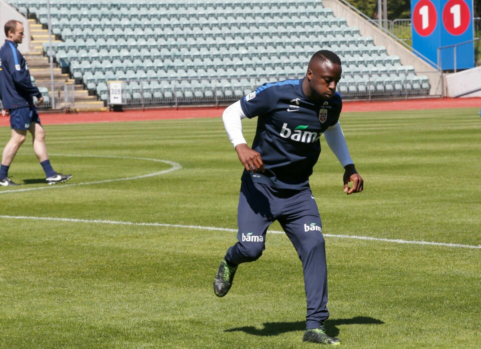 Adama Diomande på trening med landslaget på hjemmebanen Nadderud i går. FOTO: VIDAR RUUD/NTB SCANPIX Adama Diomande på trening med landslaget på hjemmebanen Nadderud i går. FOTO: VIDAR RUUD/NTB SCANPIX