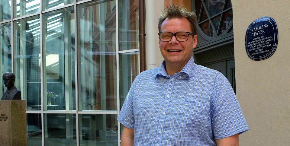 Til Chat Noir: Avtroppende bookingsjef Vegar Foss Andersen starter snart i ny jobb. FOTO: KATRINE STRØM Til Chat Noir: Avtroppende bookingsjef Vegar Foss Andersen starter snart i ny jobb. FOTO: KATRINE STRØM
