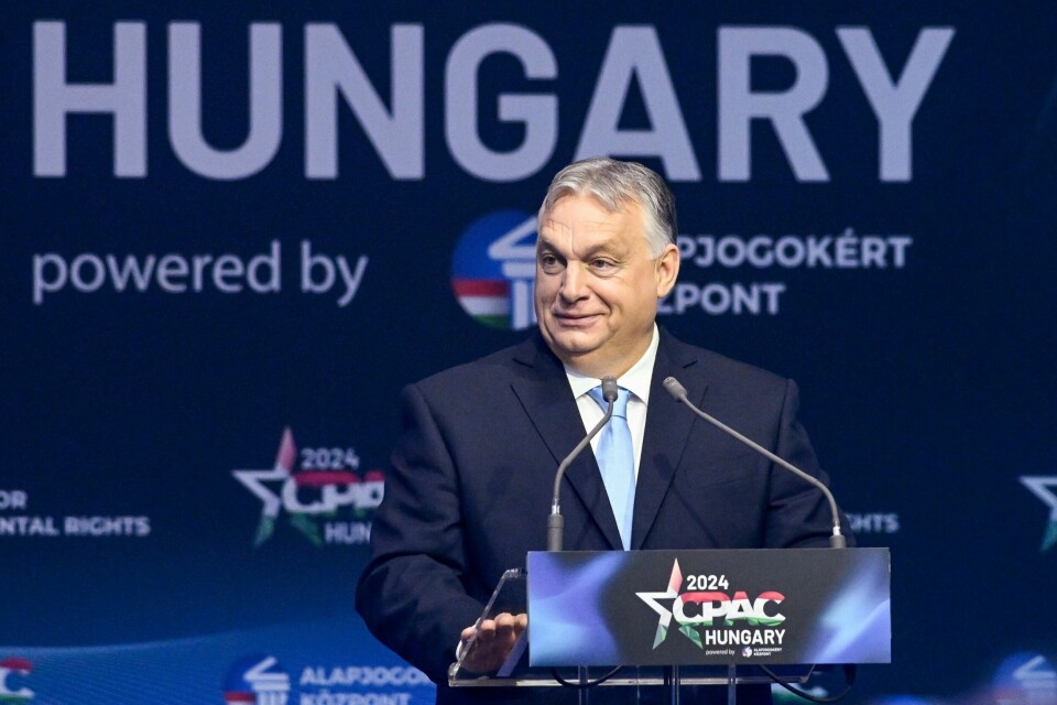 Ungarns statsminister Viktor Orban har til nå hatt et jerngrep om makten i landet. Hungarian Prime Minister Viktor Orban delivers his address at the third Hungarian edition of the Conservative Political Action Conference, CPAC Hungary, in Budapest, Hungary, Thursday, April 25, 2024. (Szilard Koszticsak/MTI via AP)
